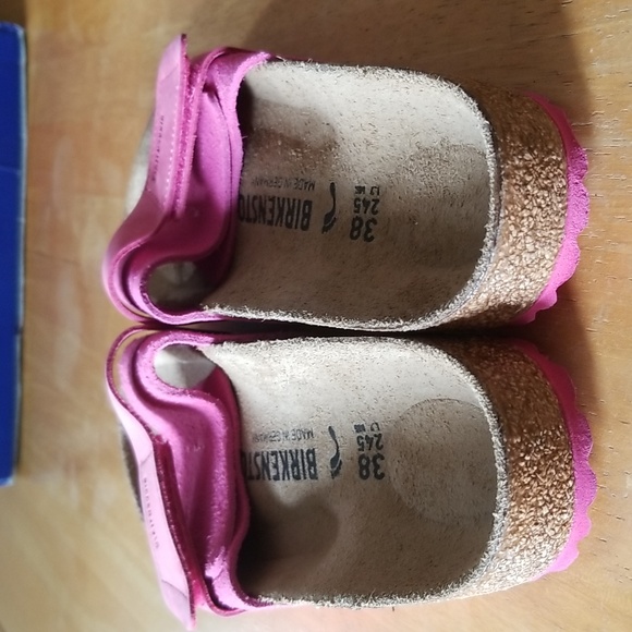 Birkenstock Oita Slide Sandal in Fuchsia - Picture 9 of 12